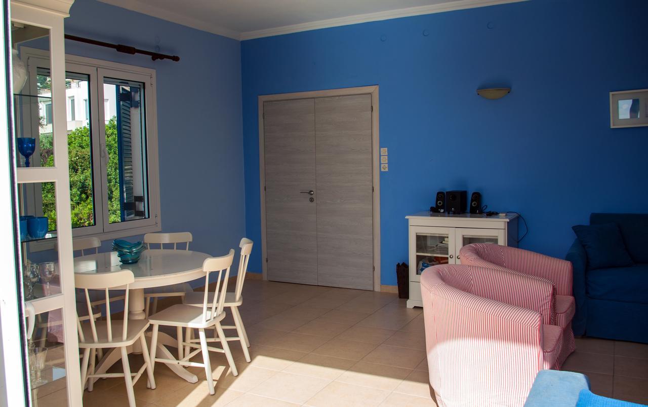 Irimar Retreat Managed By Hilltop Residences Mikrá Mandínia Exterior foto